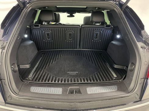 Used 2024 Cadillac XT5 Premium Luxury w/ LPO, Floor Liner Package AWD/4WD image 5
