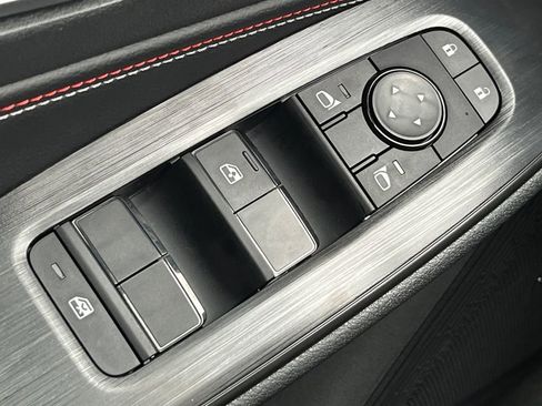 New 2026 Nissan Sentra SR w/ SR Premium Package FWD image 18