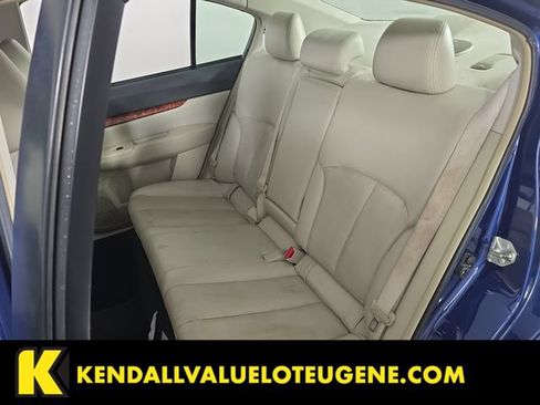 Used 2010 Subaru Legacy 2.5i Limited AWD/4WD image 17