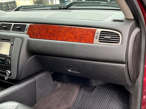 Used 2014 GMC Sierra 2500 SLT w/ SLT Convenience Package image 17