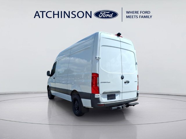 Used 2025 Mercedes-Benz Sprinter 2500 image 7