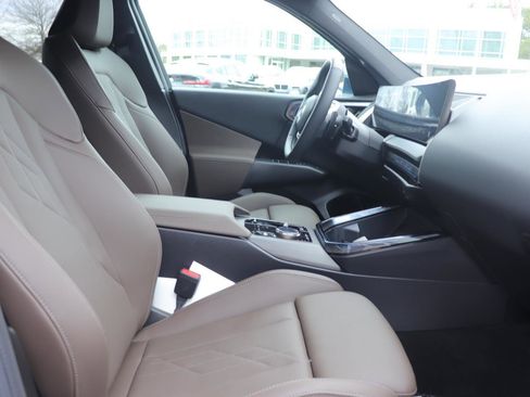 Used 2025 BMW X3 xDrive30i w/ Premium Package image 20