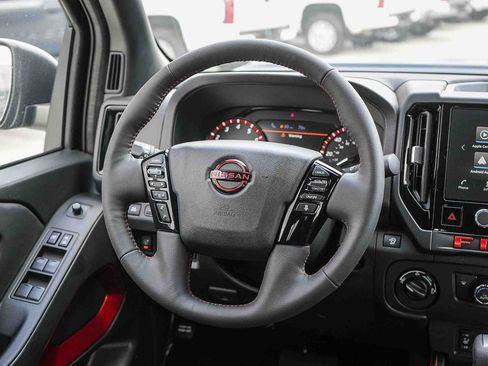 New 2026 Nissan Frontier PRO-4X w/ Tow Package AWD/4WD image 17