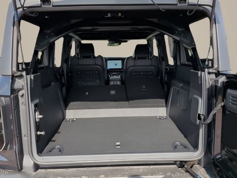 New 2026 Ford Bronco Raptor AWD/4WD image 15