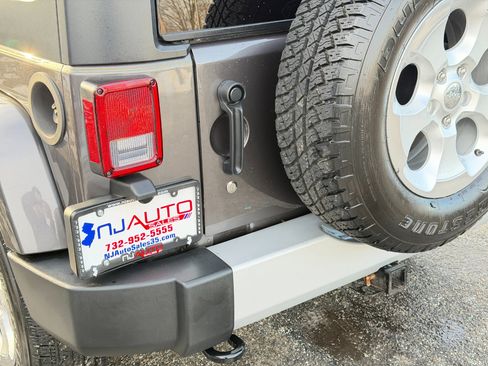 Used 2014 Jeep Wrangler Sahara w/ Connectivity Group image 76