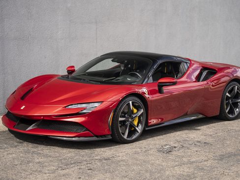 Certified 2022 Ferrari SF90 Spider image 13