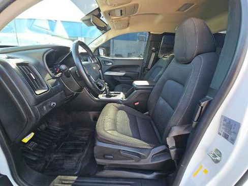 Used 2022 Chevrolet Colorado LT w/ Fleet Safety Package RWD image 22