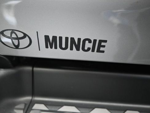 Used 2021 RAM 1500 Laramie AWD/4WD image 35