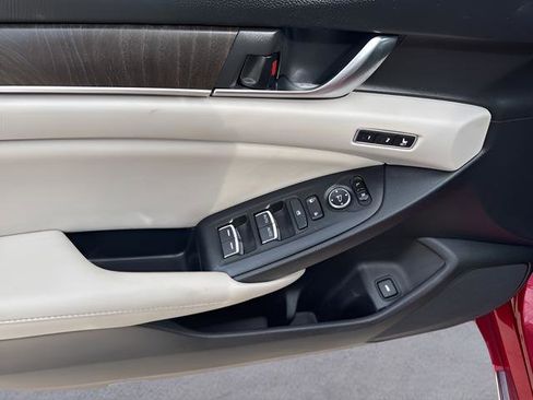 Used 2022 Honda Accord EX-L image 34