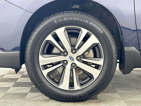 Used 2018 Subaru Outback 2.5i Limited AWD/4WD image 30
