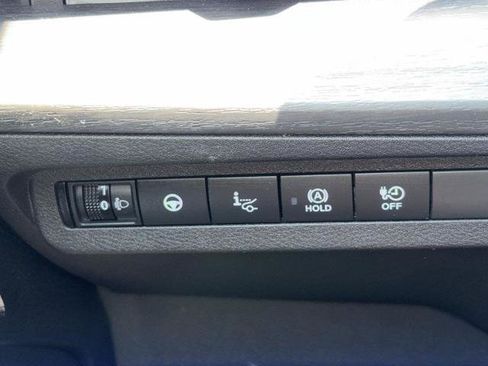Certified 2024 Nissan Ariya FWD image 22