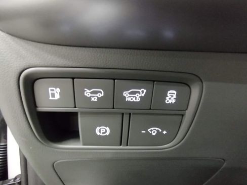New 2026 Hyundai Ioniq 9 Calligraphy AWD/4WD image 36