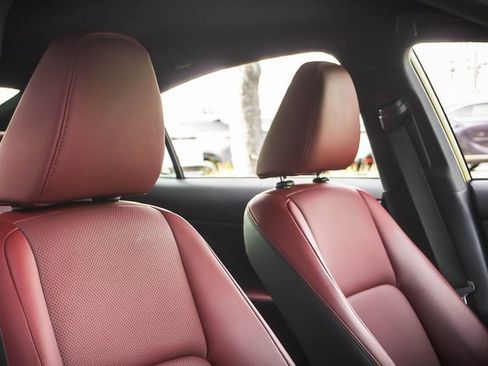 Certified 2025 Lexus IS 300 F Sport image 25