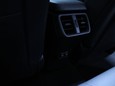 Used 2019 Lexus UX 200 F Sport w/ F Sport Premium Package image 27