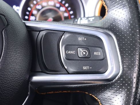 Used 2020 Jeep Gladiator Mojave AWD/4WD image 14