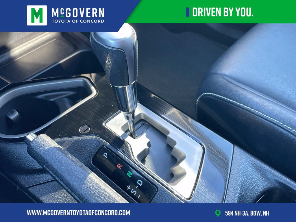 Used 2016 Toyota RAV4 Limited AWD/4WD image 39