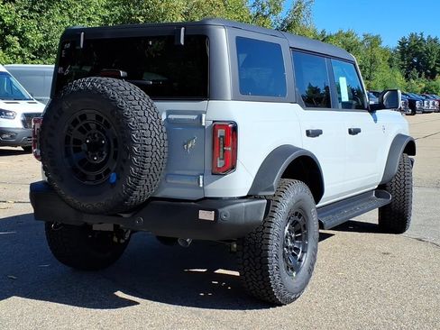 New 2026 Ford Bronco Outer Banks w/ Sasquatch Package AWD/4WD image 5