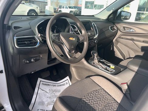 Used 2022 Chevrolet Equinox LT image 21