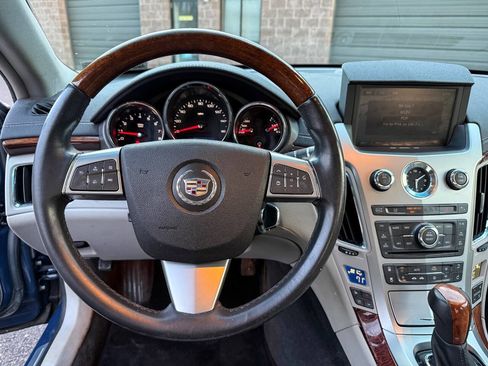 Used 2009 Cadillac CTS 3.6L DI AWD 4dr Sedan w/ 1SB N image 9