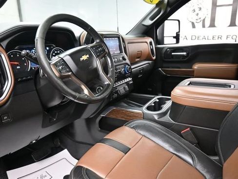 Used 2022 Chevrolet Silverado 2500 High Country w/ Z71 Off-Road Package AWD/4WD image 20