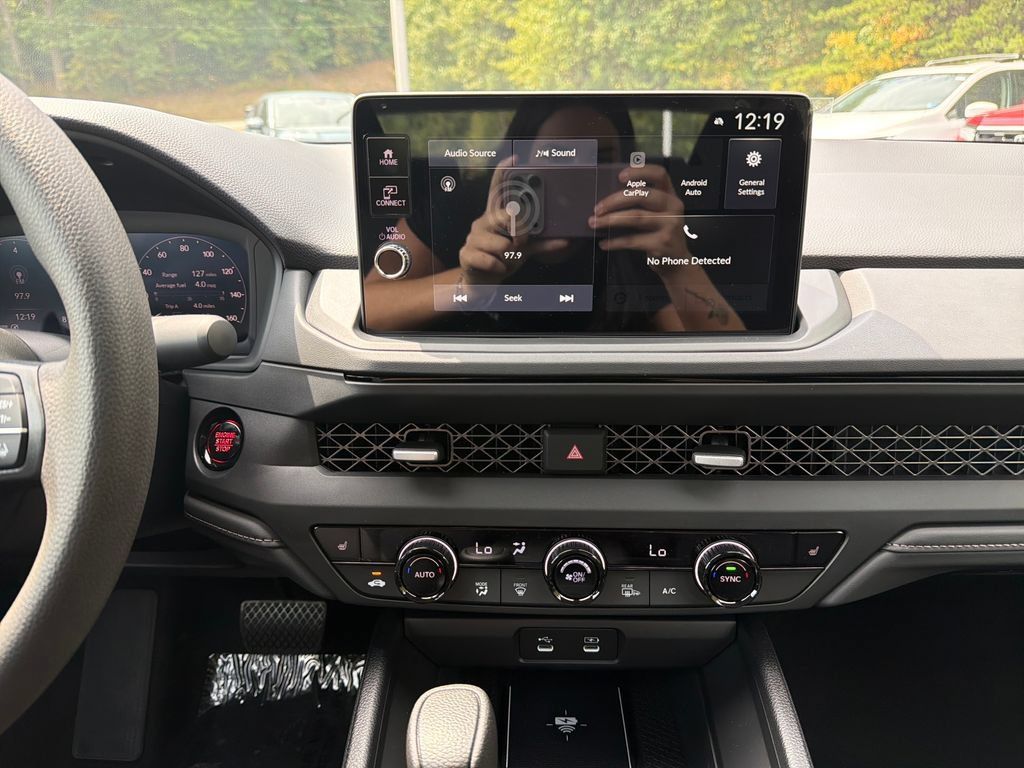 New 2026 Honda Accord SE image 21