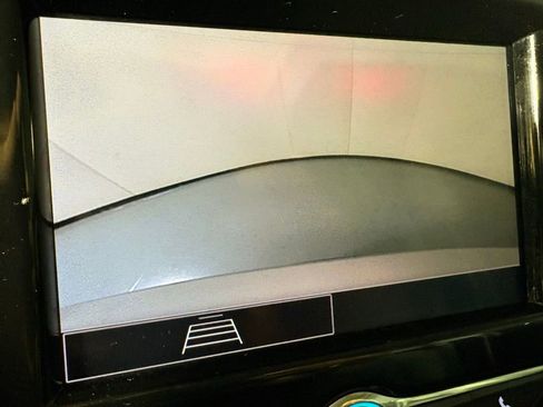 Used 2020 Chevrolet Traverse LS image 35