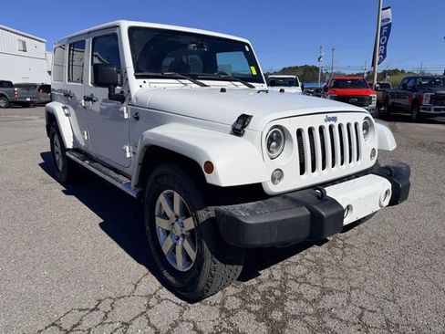 Used 2015 Jeep Wrangler Unlimited Sahara w/ Mopar Chrome Edition Group AWD/4WD image 1