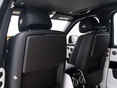Certified 2026 Rolls-Royce Cullinan AWD/4WD image 24