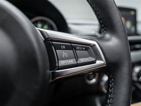 Used 2023 MAZDA MX-5 Miata Grand Touring RWD image 29