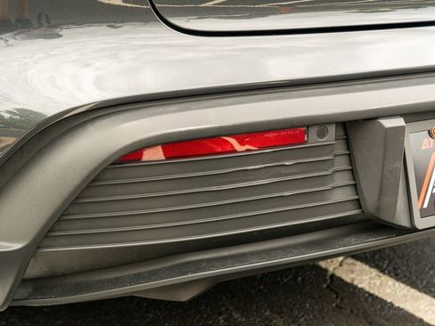 Used 2023 Porsche Taycan w/ Premium Package RWD image 20