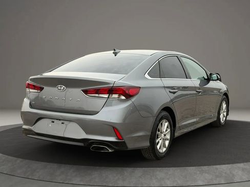 Used 2018 Hyundai Sonata SE FWD image 5