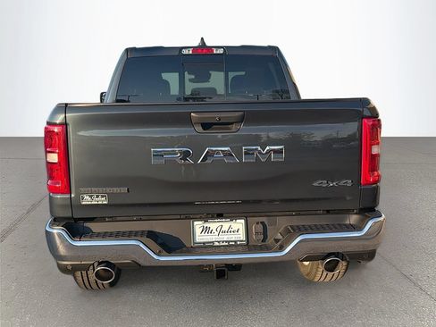 New 2026 RAM 1500 Big Horn AWD/4WD image 5