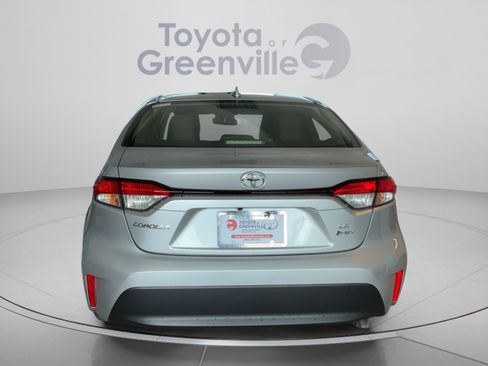 Certified 2026 Toyota Corolla LE FWD image 5