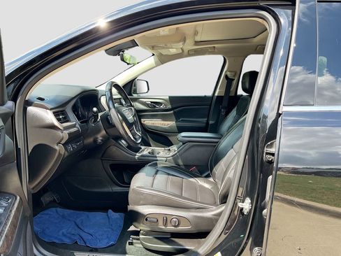 Used 2022 GMC Acadia Denali w/ Denali Ultimate Package image 21