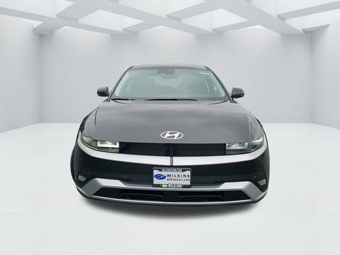 New 2025 Hyundai Ioniq 5 SE image 11