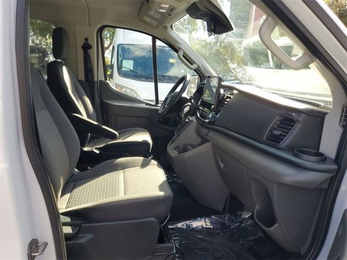 Used 2023 Ford Transit 350 XLT image 8