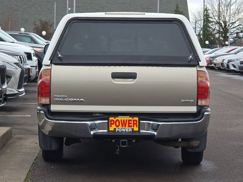 Used 2007 Toyota Tacoma PreRunner image 5