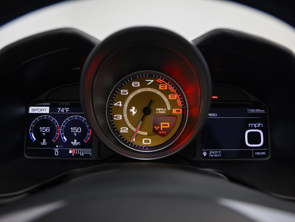 Certified 2019 Ferrari Portofino RWD image 55