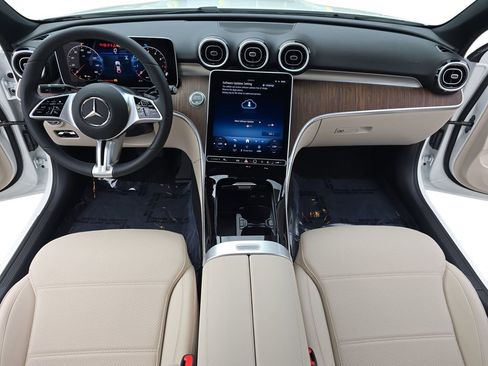 New 2025 Mercedes-Benz C 300 Sedan image 9