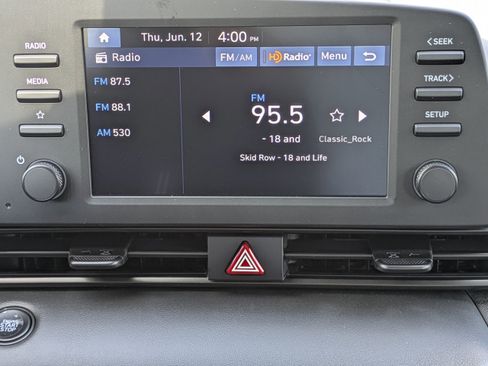 New 2025 Hyundai Elantra Sport image 21