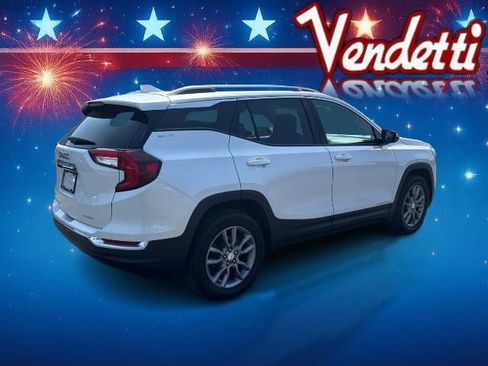 Certified 2022 GMC Terrain SLT w/ Infotainment Package II image 5