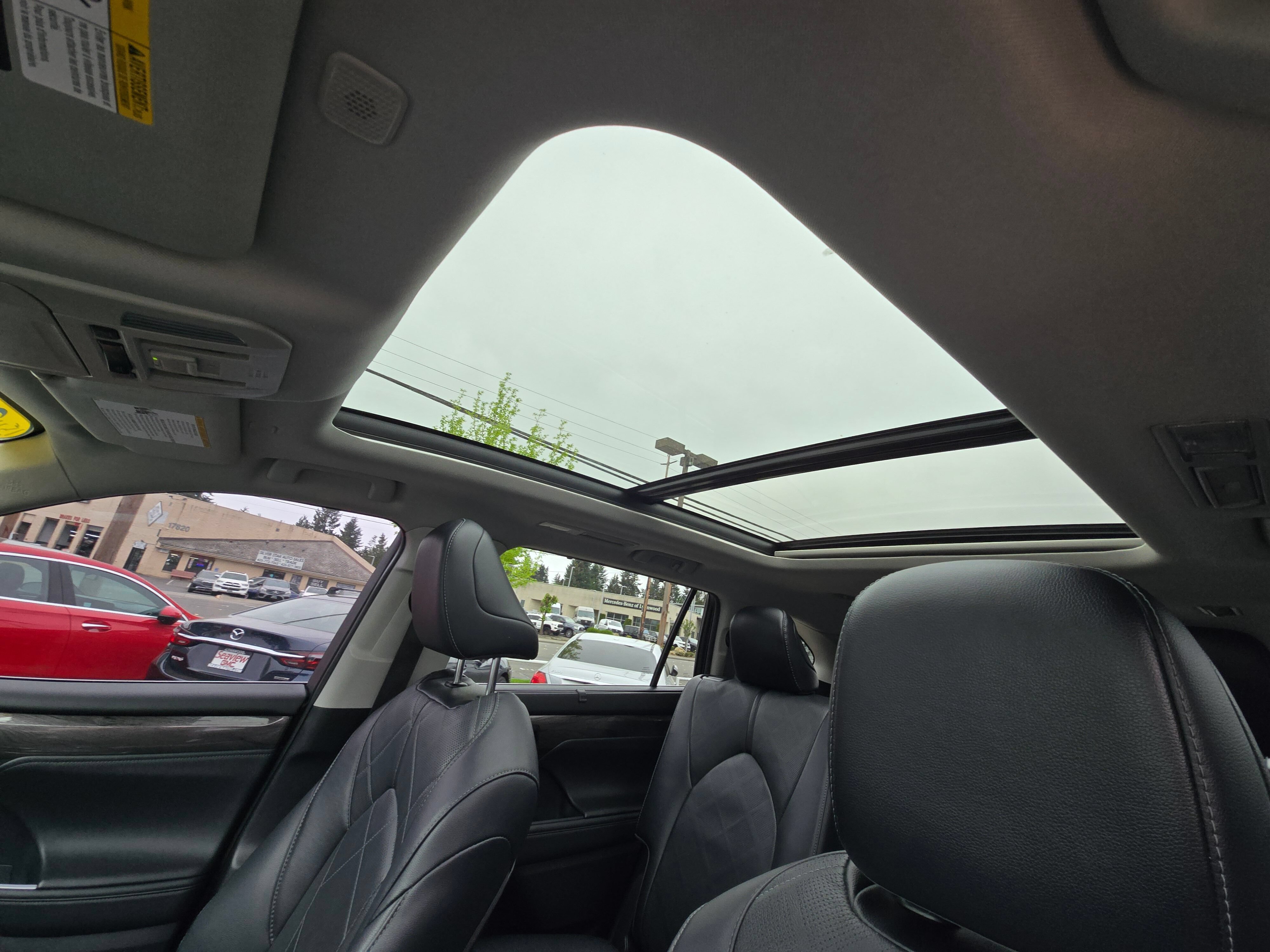 Used 2023 Toyota Highlander Platinum AWD/4WD image 22