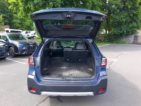 Used 2023 Subaru Outback Limited AWD/4WD image 35