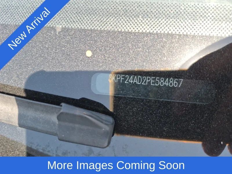 Used 2023 Kia Forte LXS FWD image 11