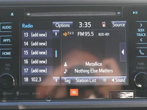 Used 2017 Toyota Tacoma TRD Off-Road image 26