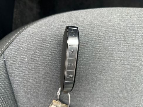 Used 2025 Kia K4 LXS image 21