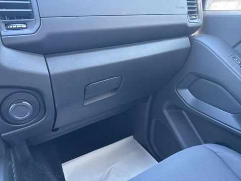 Used 2024 Nissan Frontier S w/ S Utility Package image 22