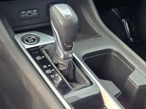 Used 2022 Nissan Sentra SV image 25