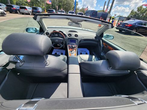 Used 2007 Mercedes-Benz SL 550 w/ Premium Pkg I image 21