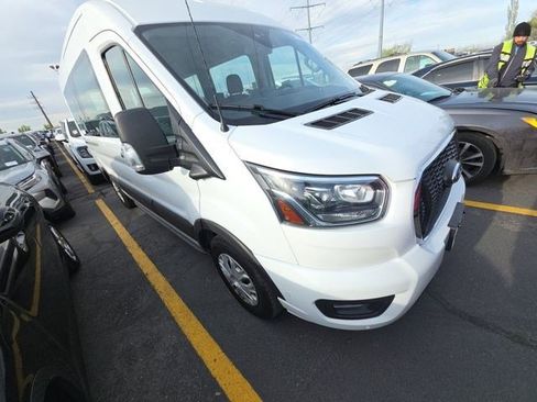 Used 2023 Ford Transit 350 XLT image 2